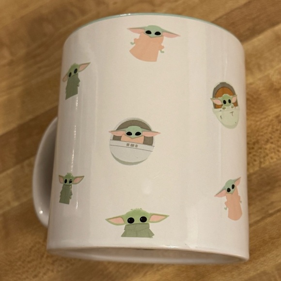 Stars Wars Coffee Tea Hot Chocolate Cup Mug Baby Yoda The Child Grogu Large 20oz - Picture 3 of 7